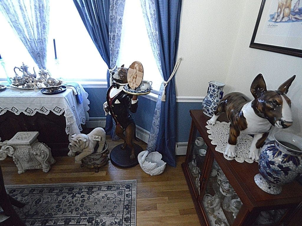 Some of the turquoise blue adorning Ms. Butterklee's home. Photo by Adam Aslan